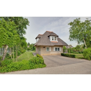 Te verstrekken hypothecaire lening op een recreatiewoning te Hellevoetsluis Te verstrekken hypothecaire lening op een recreatiewoning te Hellevoetsluis