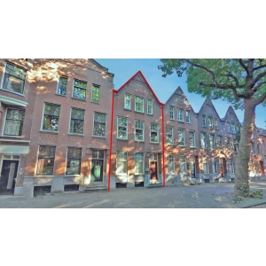 Te verstrekken hypothecaire lening op een herenhuis met tuin na modernisering bestemd voor de verkoop met een exitfee van € 8.500,- te Rotterdam